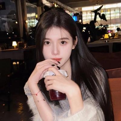 明天,我会成为谁的女友